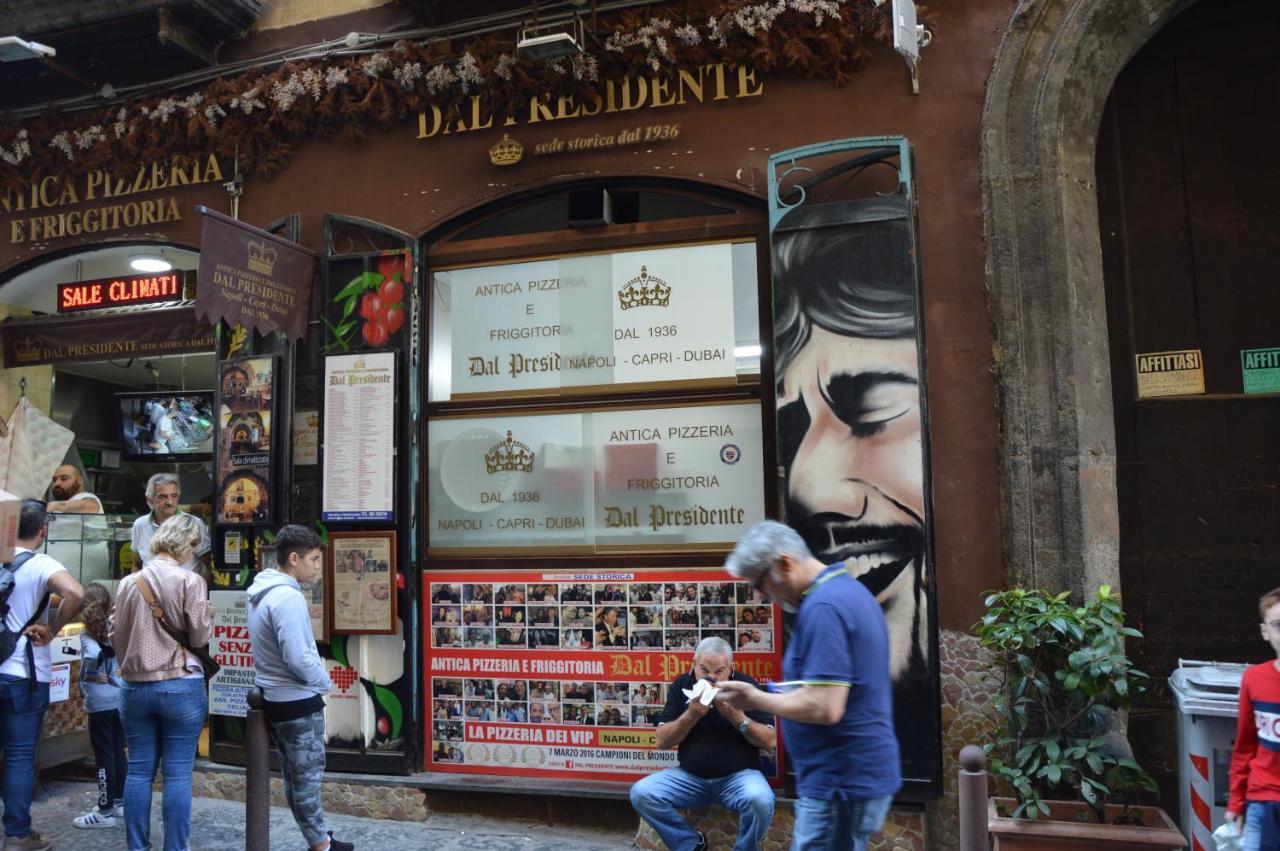 Bed and breakfast Duomo View Naples Extérieur photo
